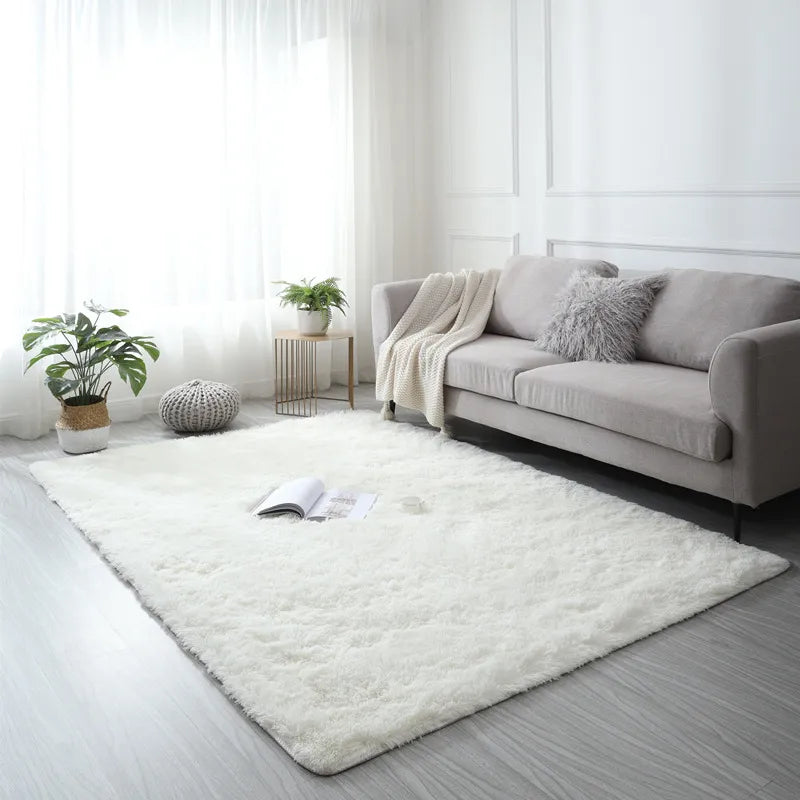 Tapis en peluche blanc doux