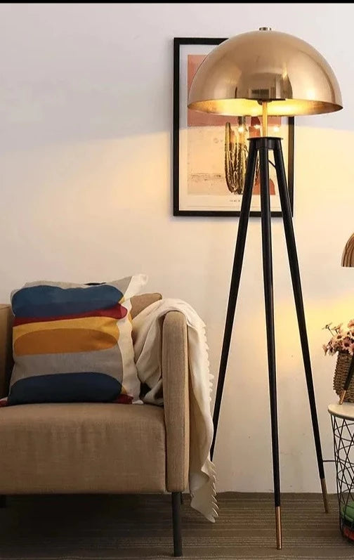 Lampadaire moderne à tête champignon